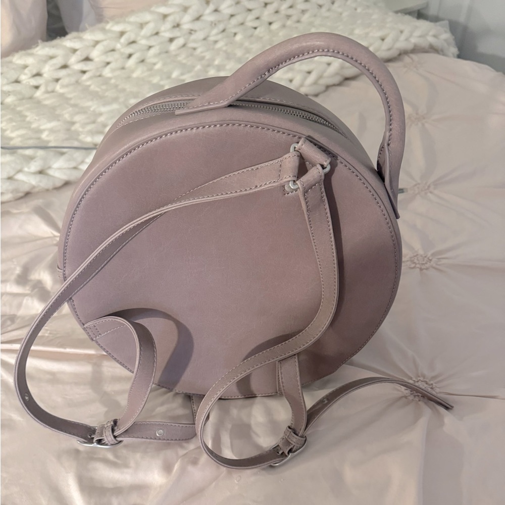 Mat & Nat round backpack - new (no tags) never worn - more pictures if requested